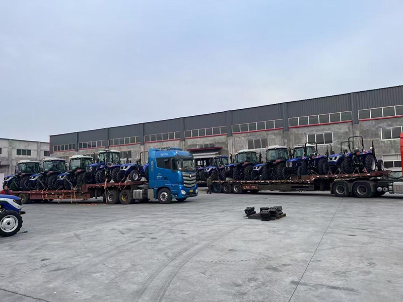 Glory Farm Tractor expediat în Asia Centrală Încărcare terminată