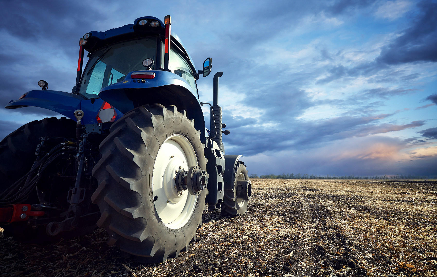 Top 10 avantaje ale mini -tractorului diesel