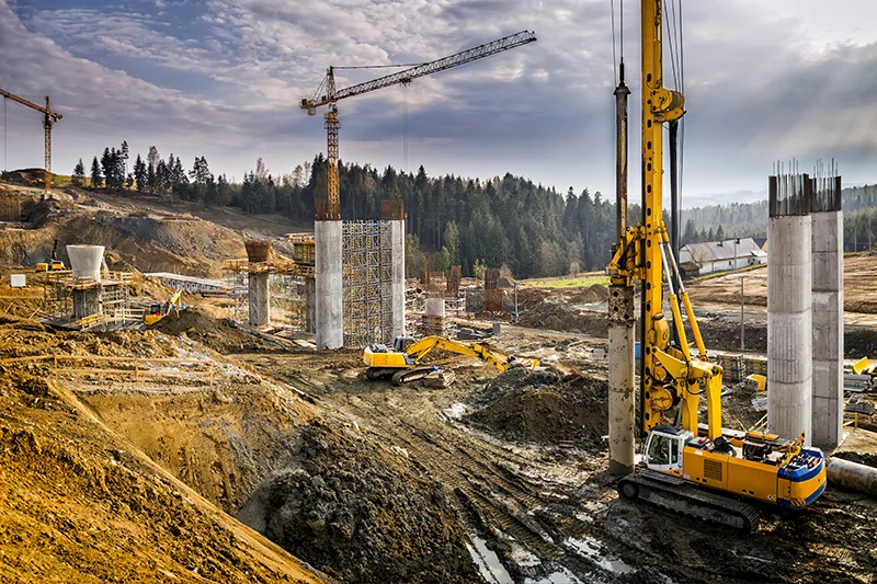 Construcție